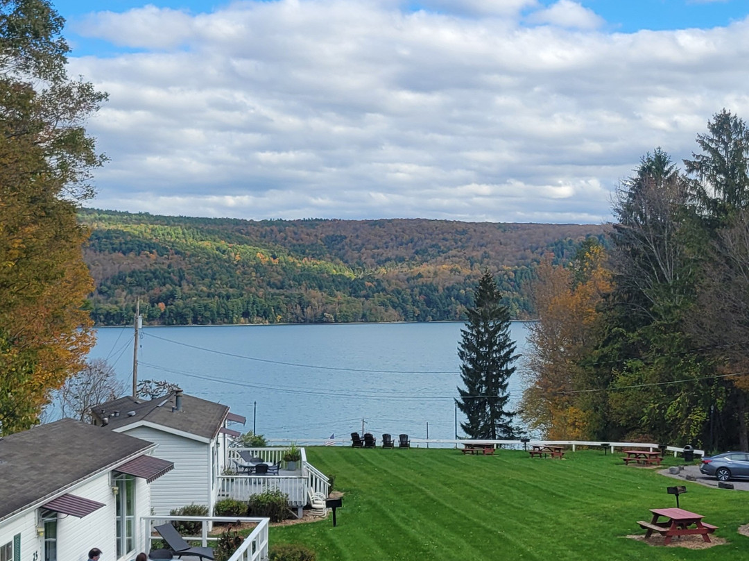 Lake View Motel主图