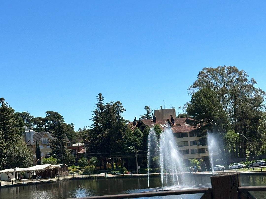 Lago Joaquina Rita Bier-格拉玛多必去景点