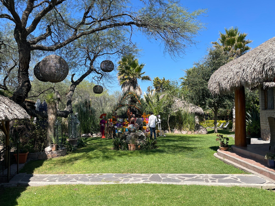 Nirvana Restaurant Retreat