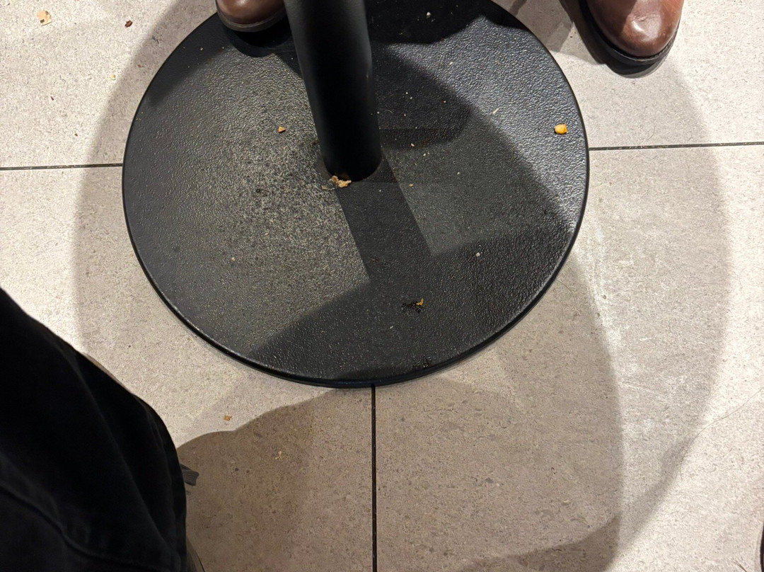 Cheshire Oaks Designer Outlet-埃尔斯米尔港必去景点