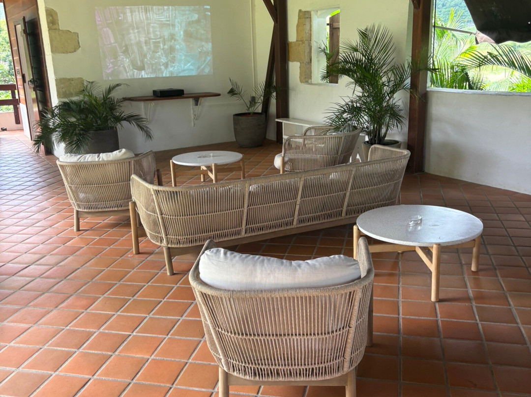 Distillerie BRAUD et QUENNESSON-Le Marin必去景点