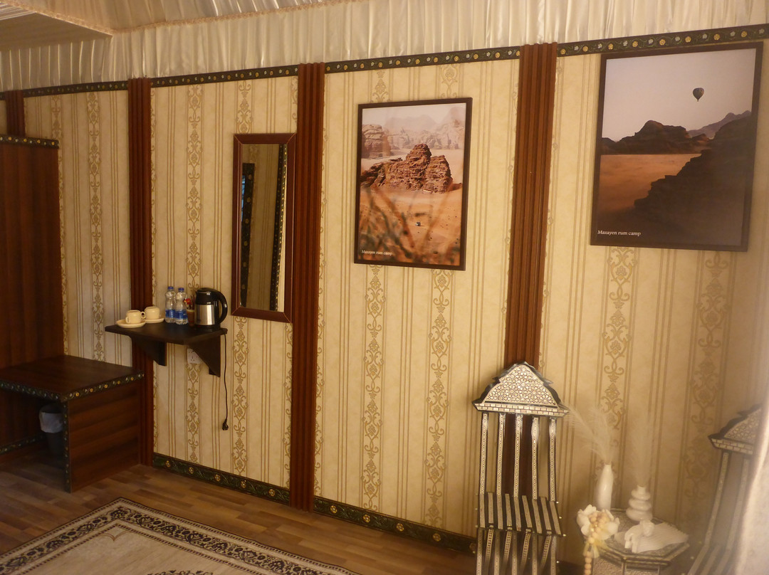 Mazayen Rum camp主图