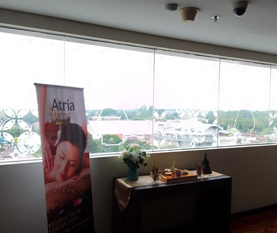 Atria Hotel Magelang主图