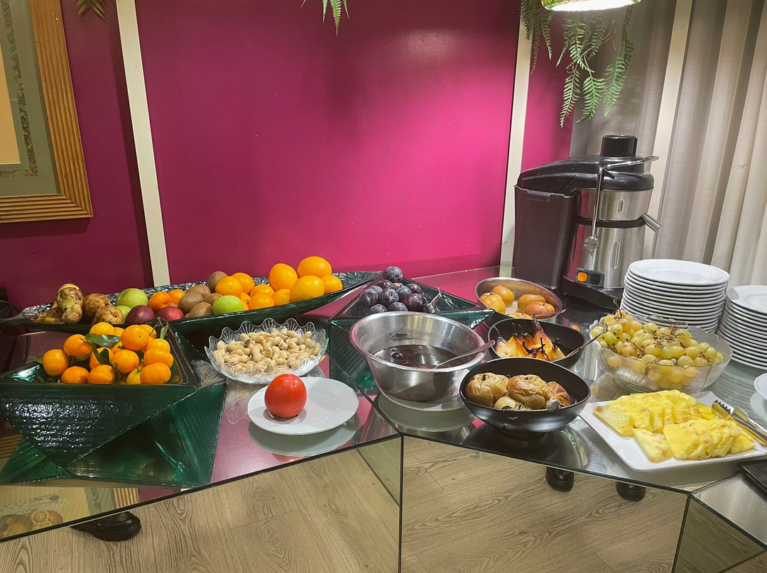 阿杜亚丽晶娜萨巴康体美容酒店主图