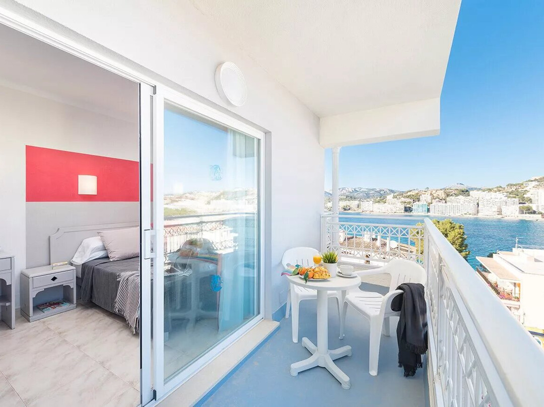 Playas del Rey Hotel主图