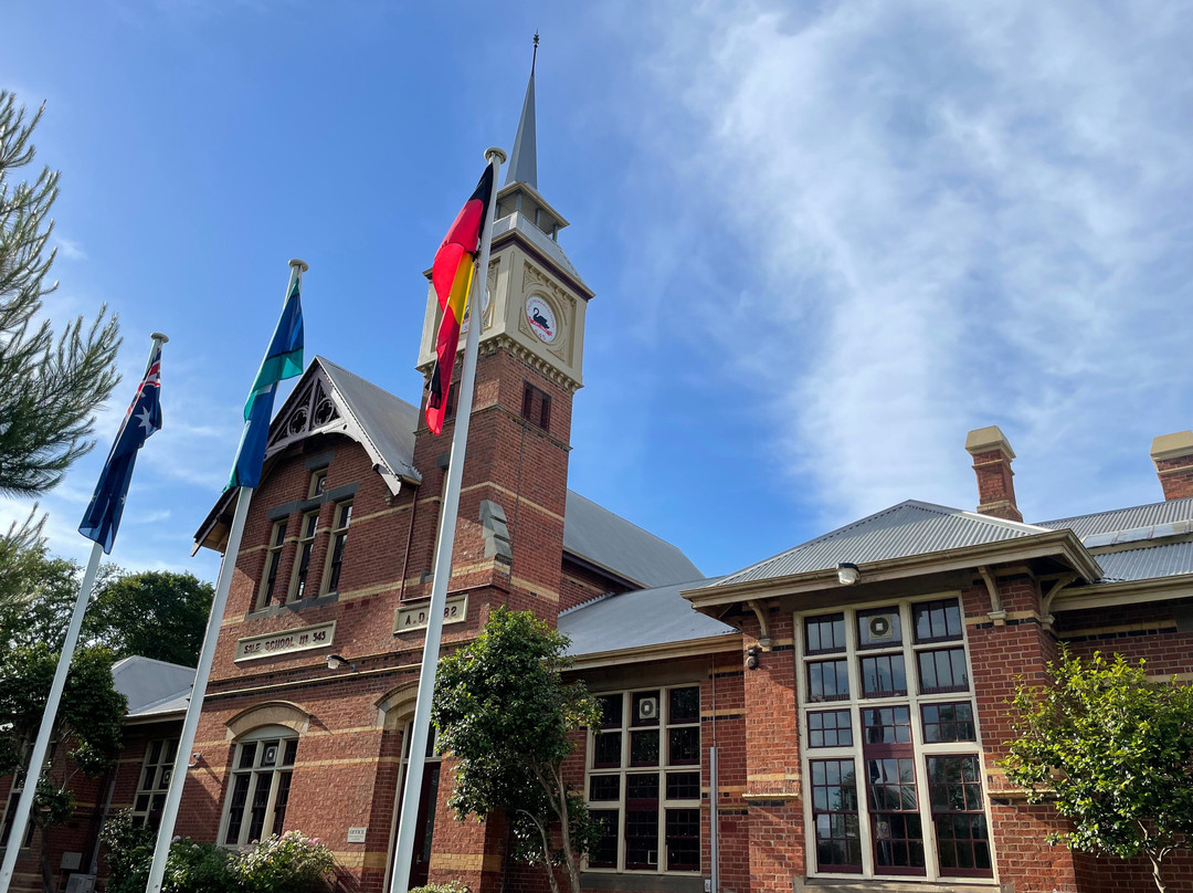 Sale Primary School War Memorial-塞尔必去景点