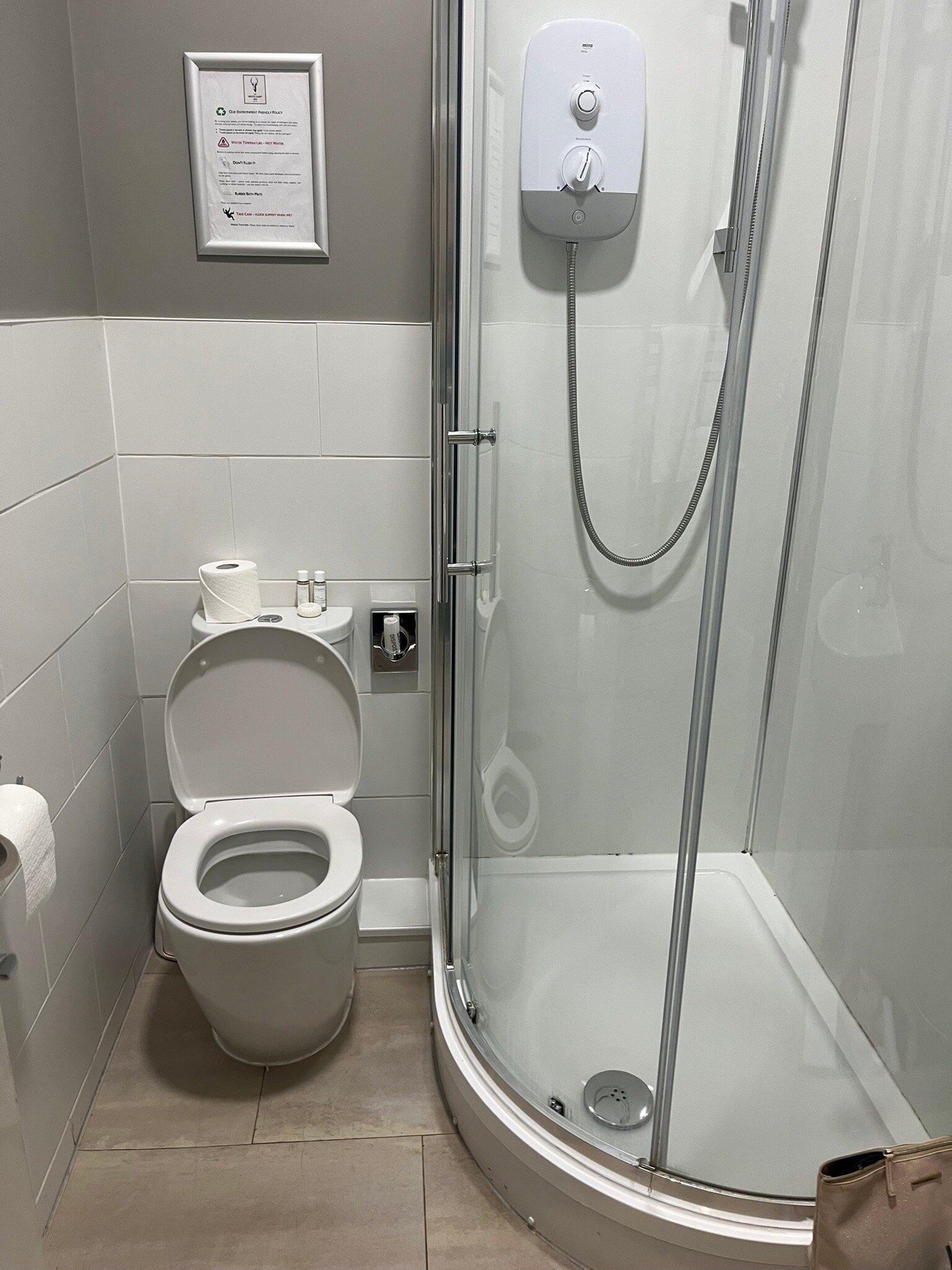 The White Hart Inn-官方