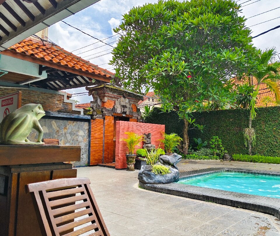 Puri Artha Hotel主图