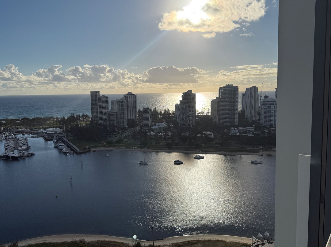 黄金海岸南港美利通公寓式酒店主图