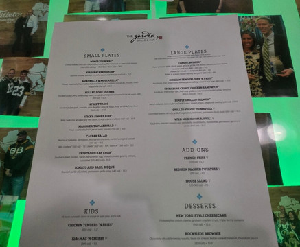 格林湾希尔顿花园酒店主图