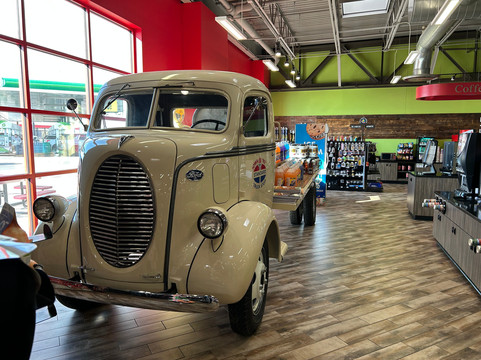 Iowa 80, World's Largest Truck Stop-Walcott必去景点