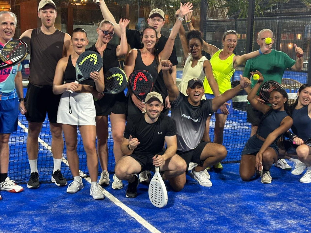 La Raqueta Padel Club