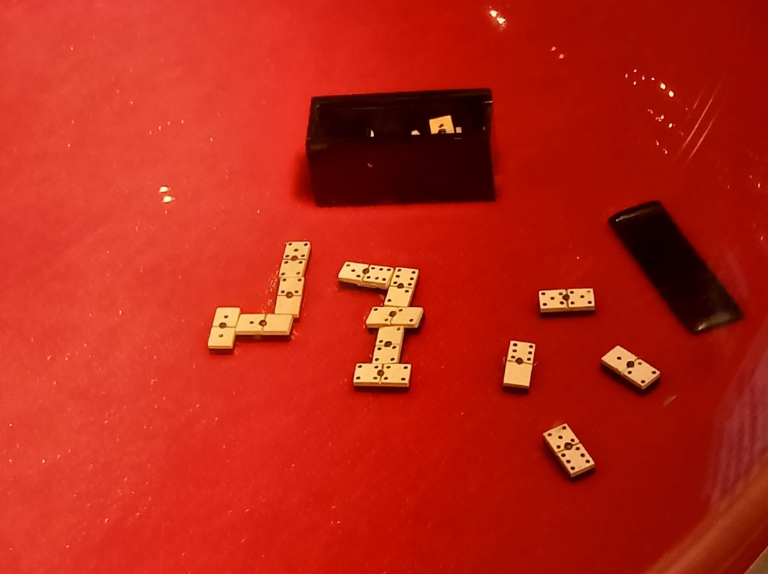 Museo miniaturas Profesor Max-Brihuega必去景点