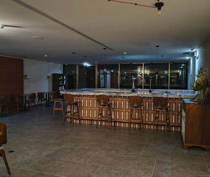 Upon Harbor Seixal Bay Hotel