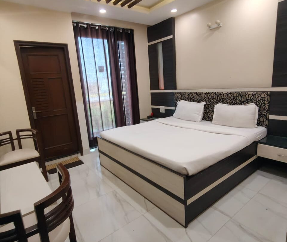 贝尔维尤旅馆餐厅度假酒店主图