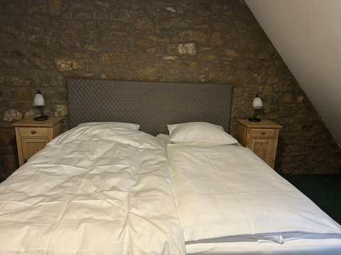 迈斯纳花园酒店主图