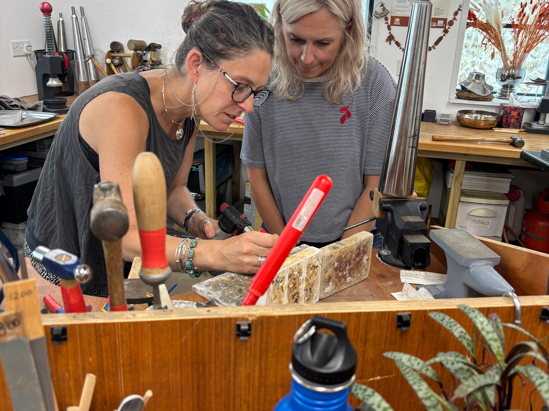 Juliette McElligott Jewellery School-Colyton必去景点