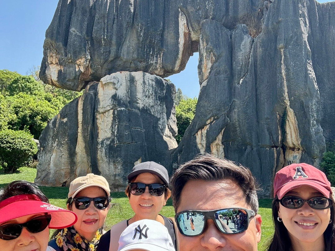 石林风景区-石林彝族自治县必去景点