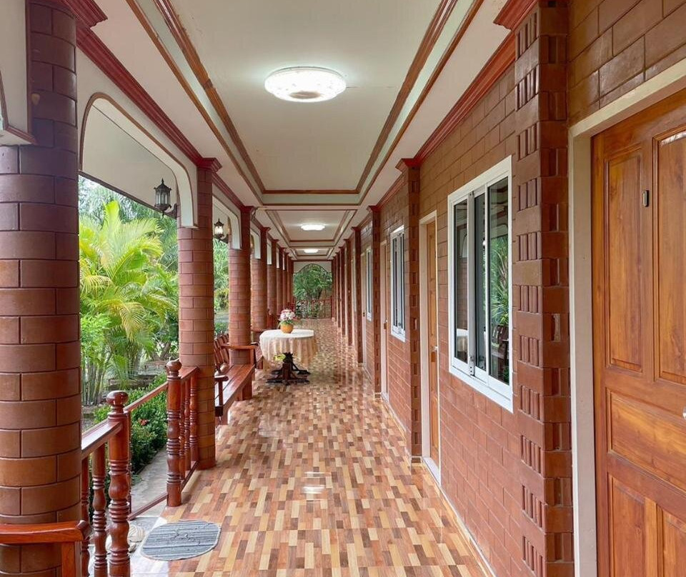 Payung Thong Resort
