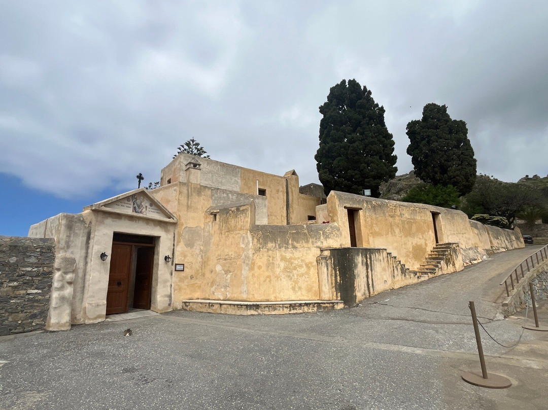 The Holy Monastery of Preveli-雷斯蒙必去景点