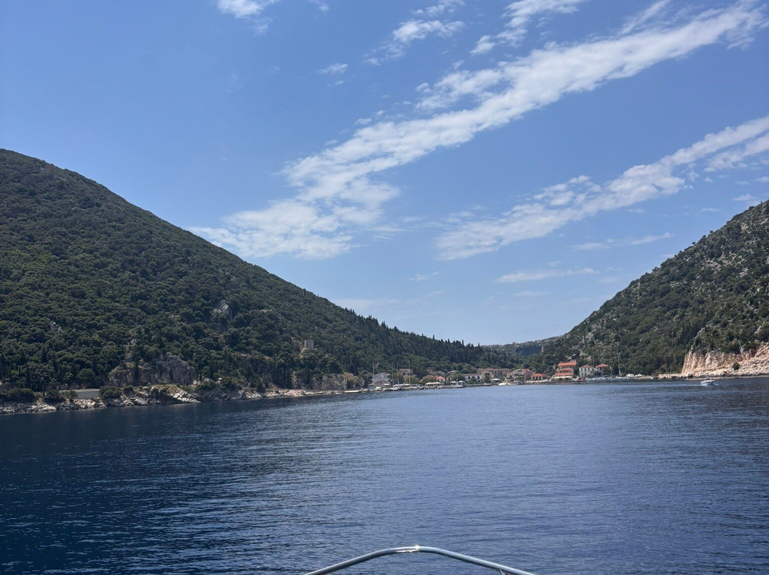 Private Yachting-凯法利尼亚岛必去景点