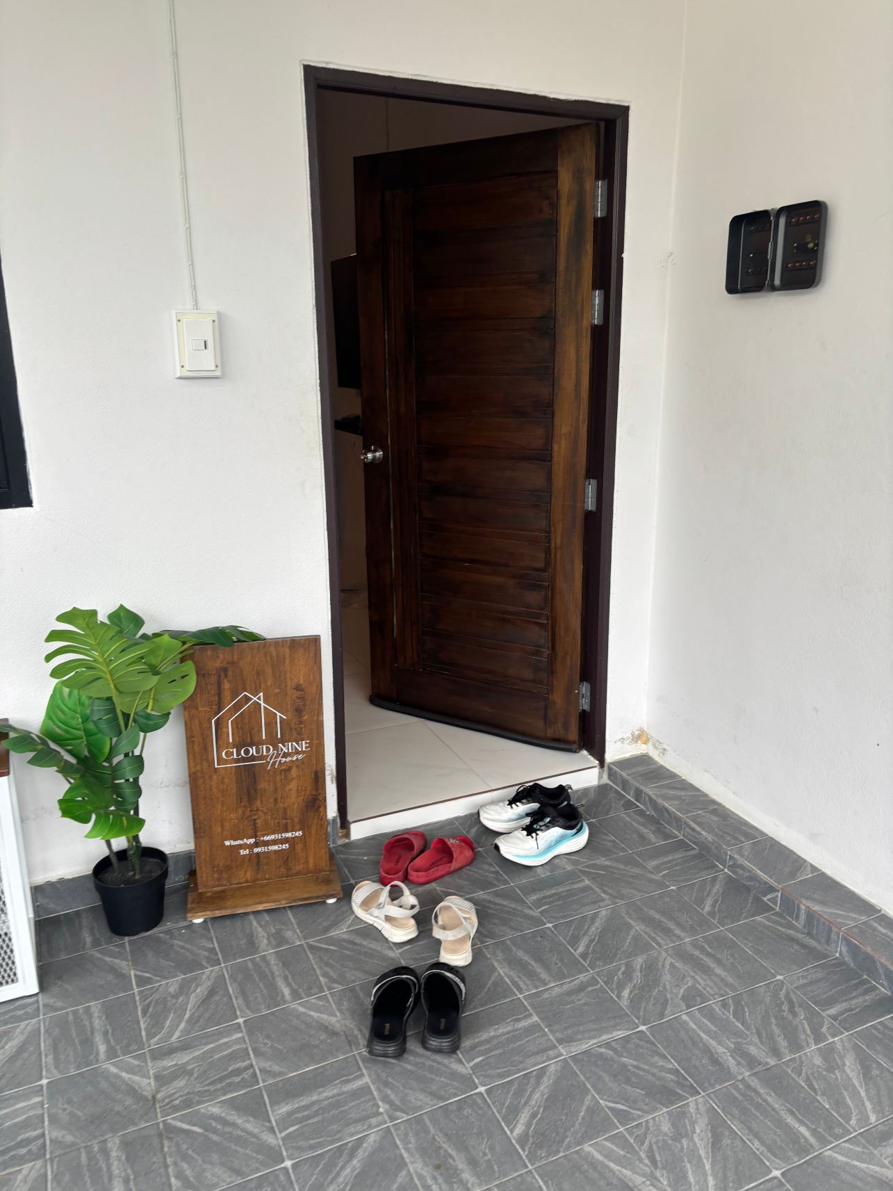 Cloud 9 Guest House-旅行者