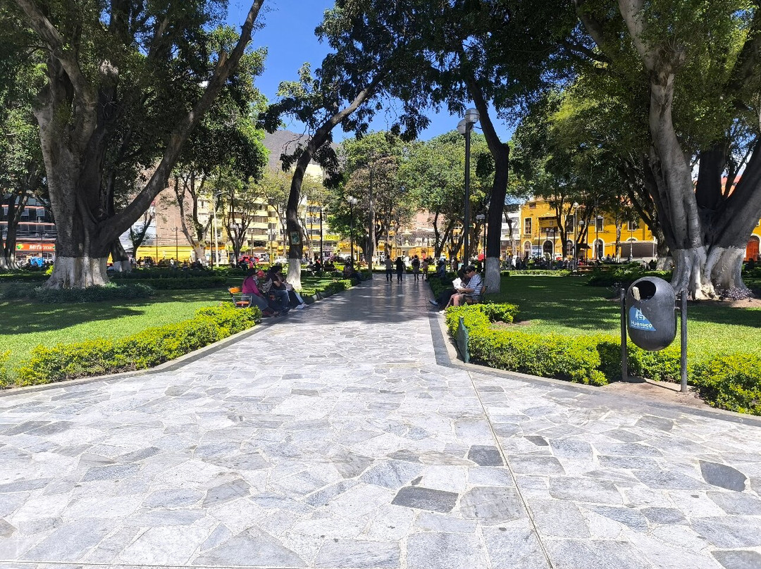 Plaza de Armas-Huanuco必去景点