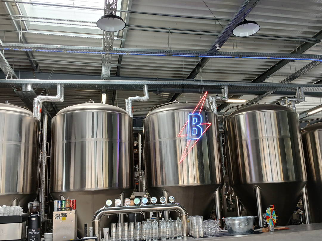 Bromance Brewpub & Smashburger