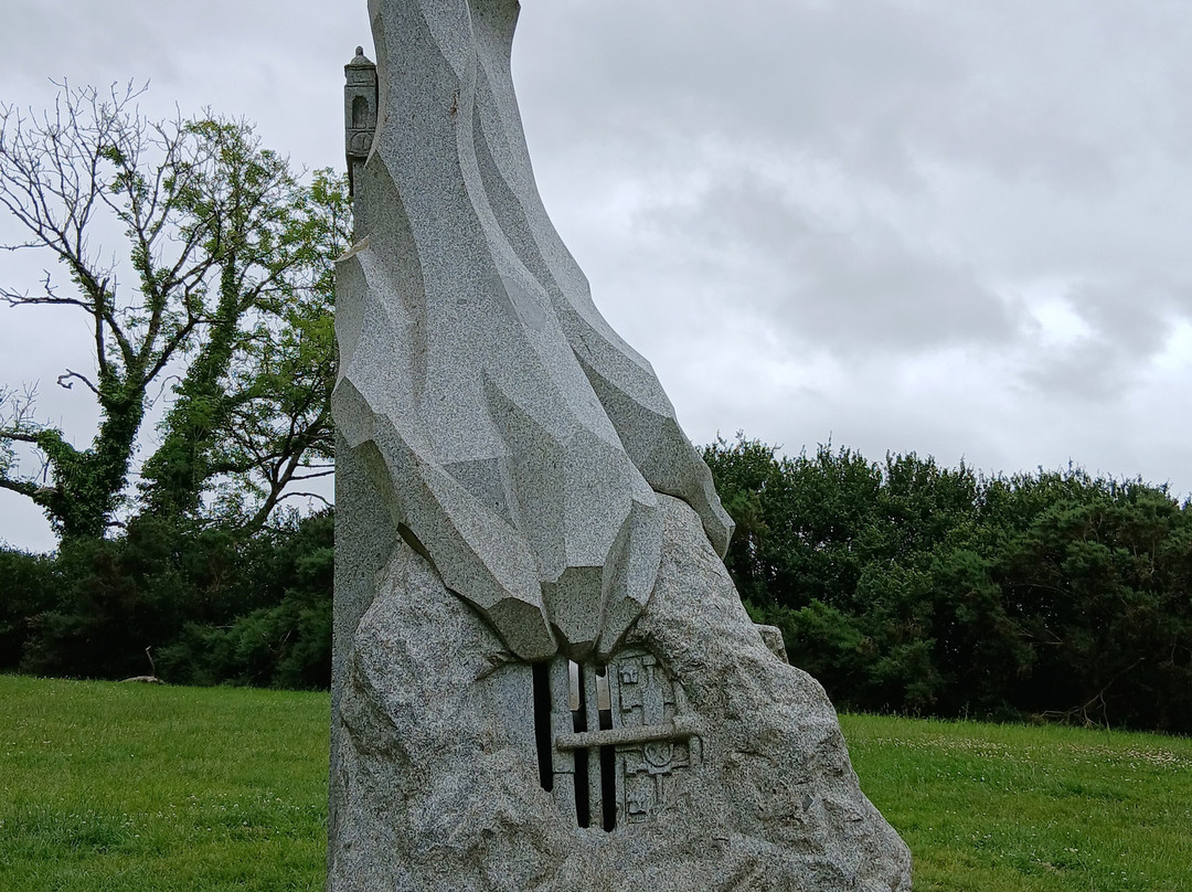 La Vallée des Saints-Carnoet必去景点