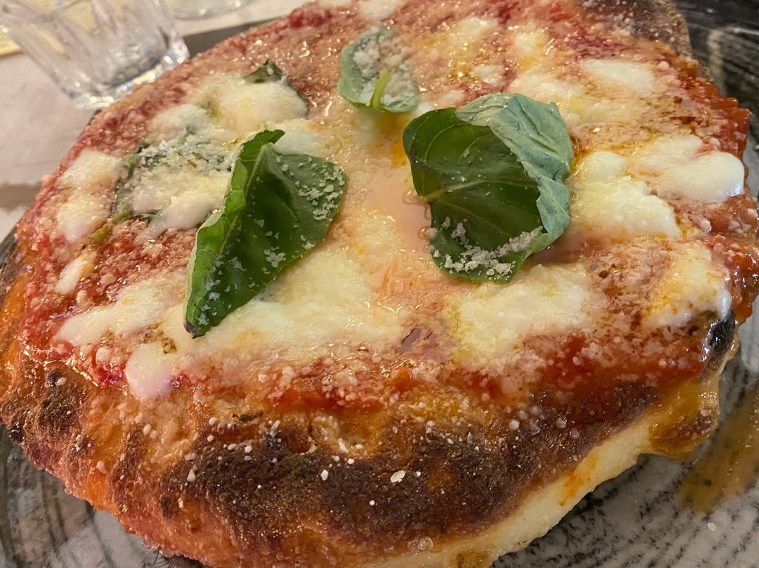 Aniello Falanga Pizza Fritti e Bistrot