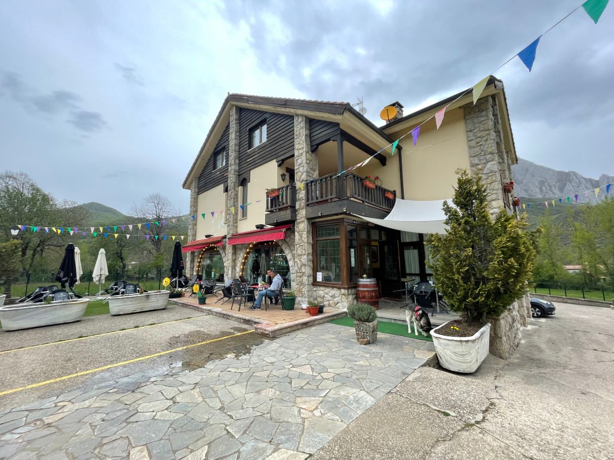 瓦尔德龙库布雷斯酒店-旅行者
