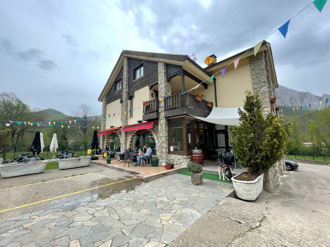 瓦尔德龙库布雷斯酒店主图
