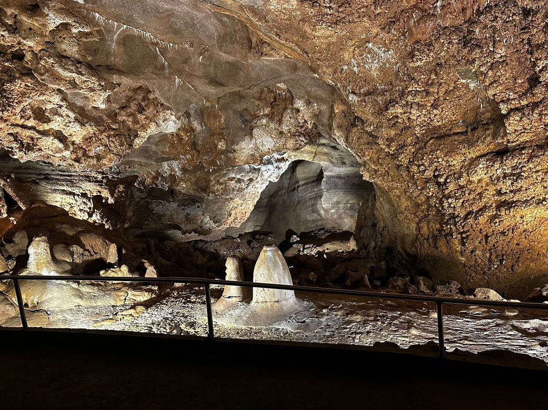 Koněpruské Caves-Koneprusy必去景点