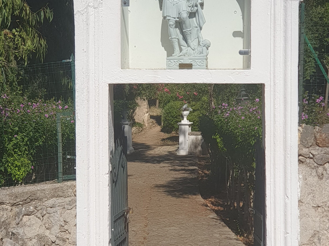 Grotta di San Michele-Cagnano Varano必去景点