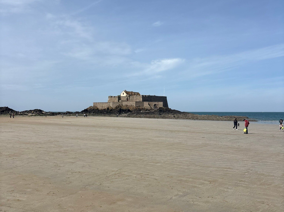 Grande Plage du Sillon-圣马洛必去景点