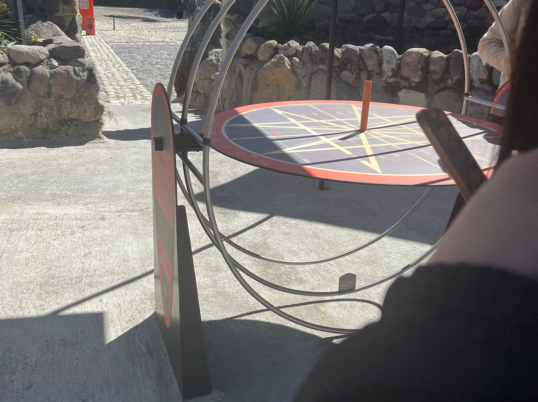 Quitsato Sundial-Cayambe必去景点