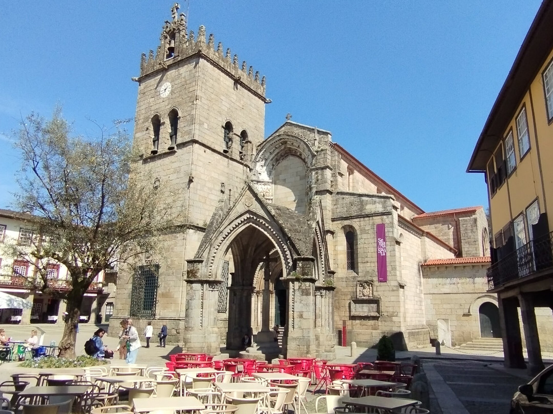 Igreja de Nossa Senhora da Oliveira-吉马良斯必去景点