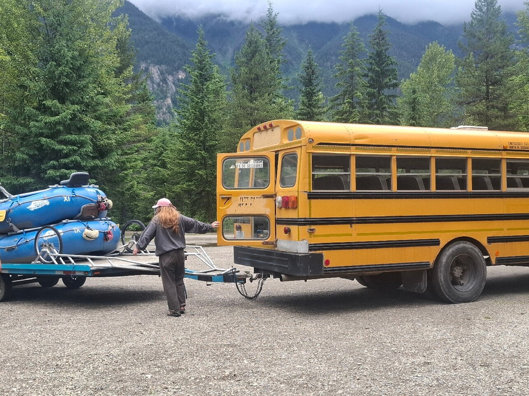 Mount Robson Whitewater Rafting Co.-维尔蒙特必去景点