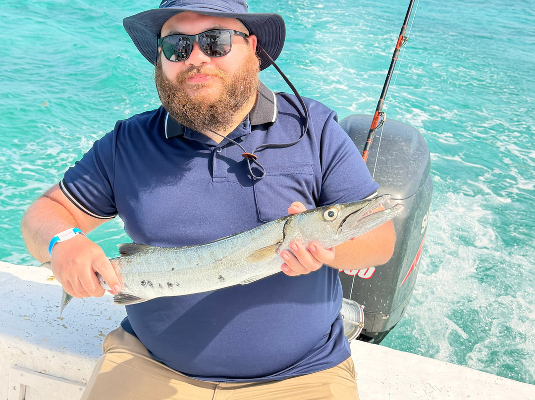 Capt Herman's East Side Fish Fry Charters-East End必去景点