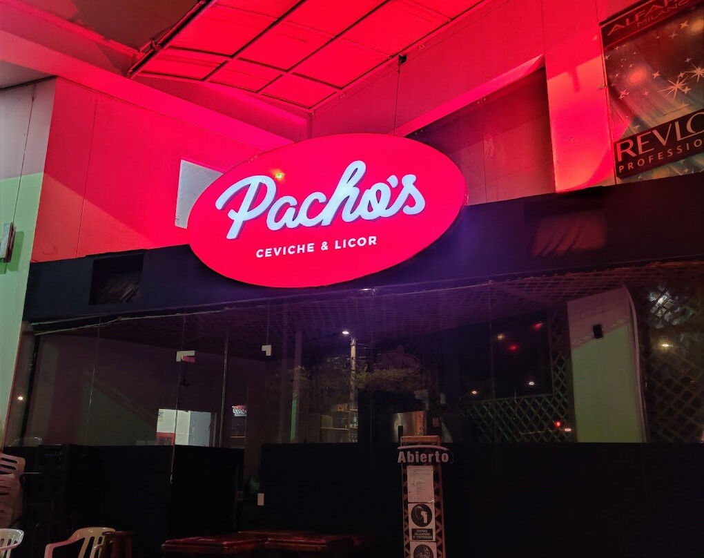 Pacho's ceviche y licor