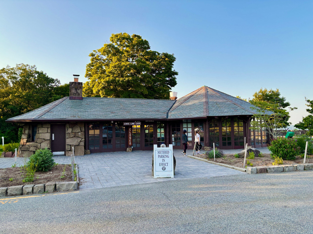 State Line Lookout (Lookout Inn)-Alpine必去景点