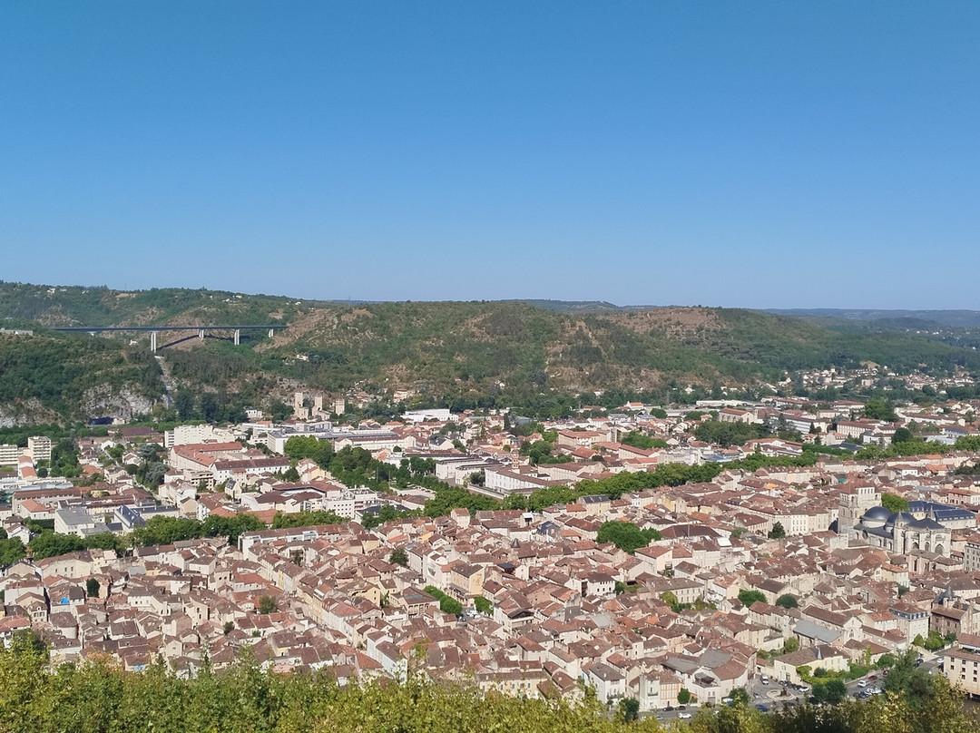 Mont Saint-Cyr-Cahors必去景点