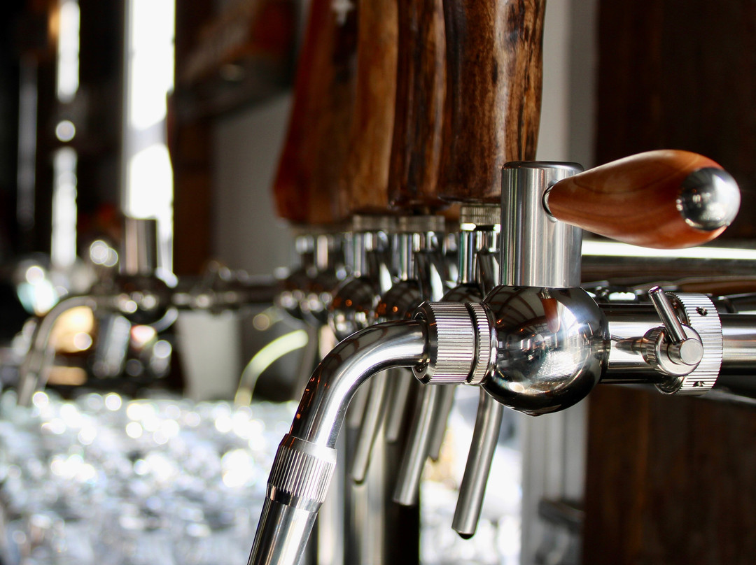 Post and Beam Brewery-Peterborough必去景点