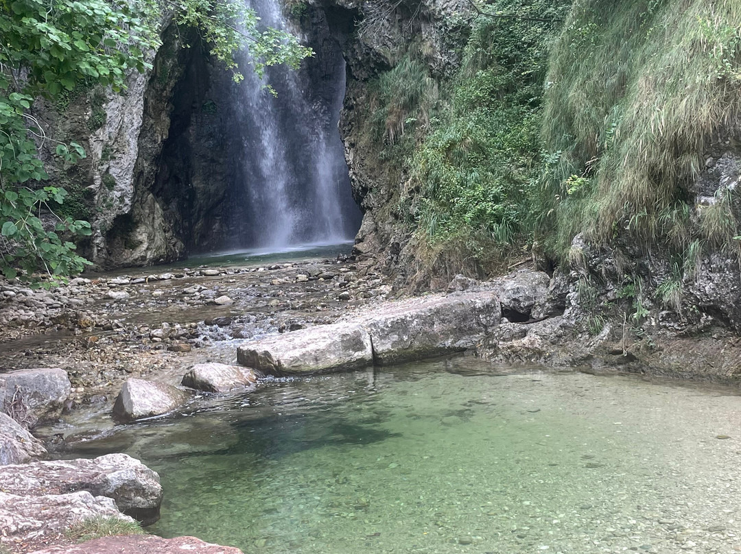 Cascate Zambel Del Rio Cavallo-Calliano必去景点