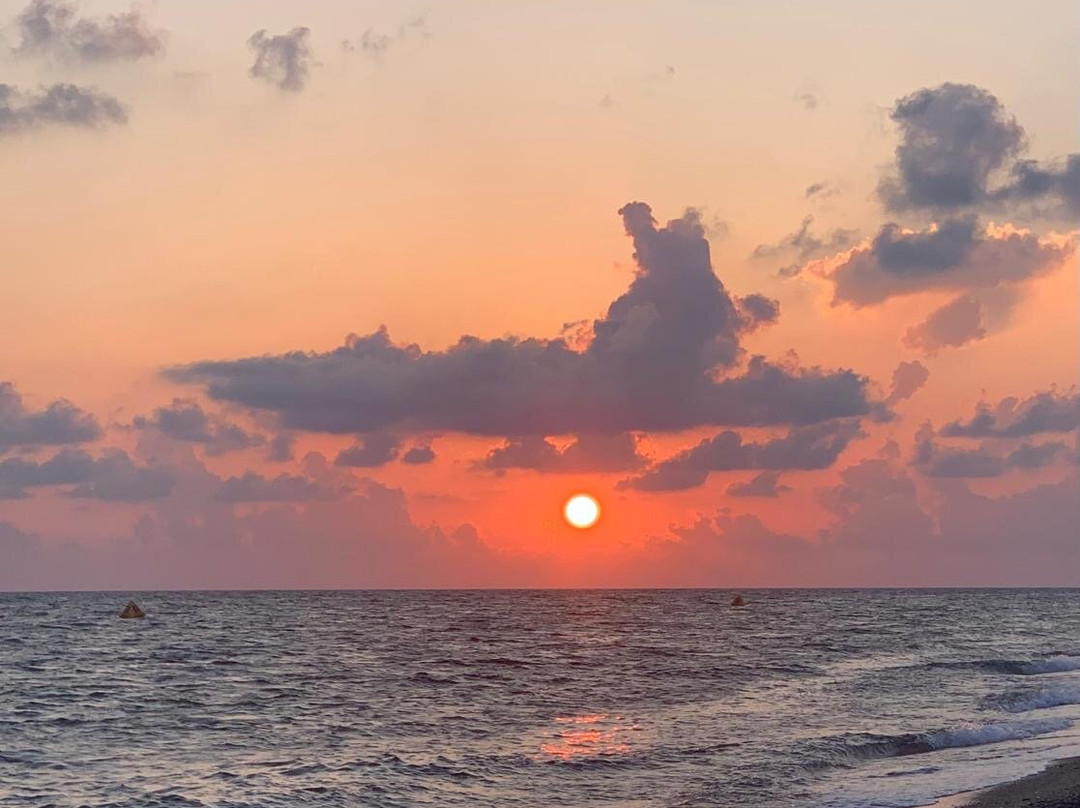 HLB Hang Loose Beach-Gizzeria Lido必去景点