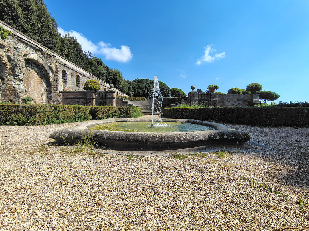 Giardini di Villa Barberini - Borgo Laudato Si'-冈多菲堡必去景点