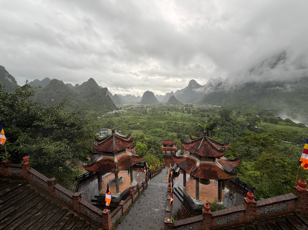 Vietnam Private Car-岘港必去景点