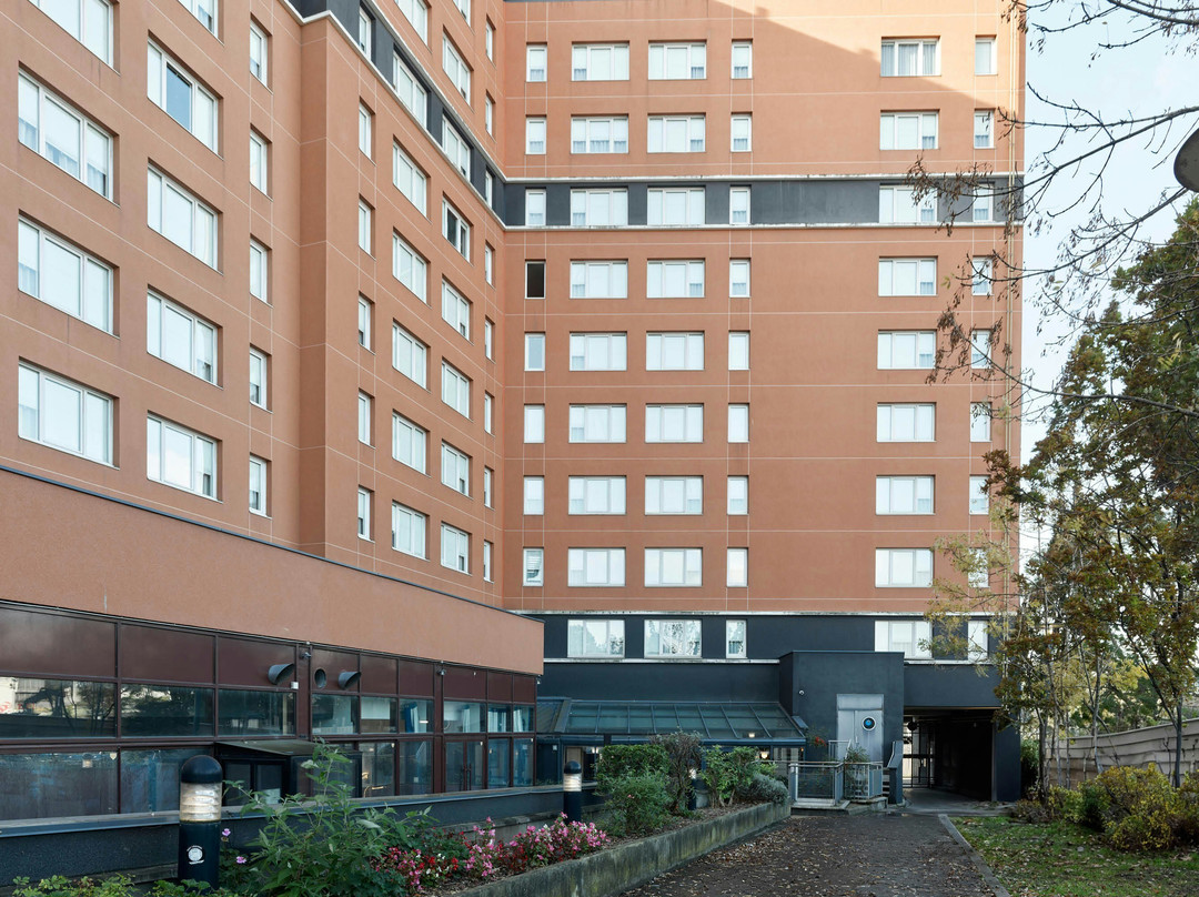 巴黎北18区住宿加早餐酒店主图