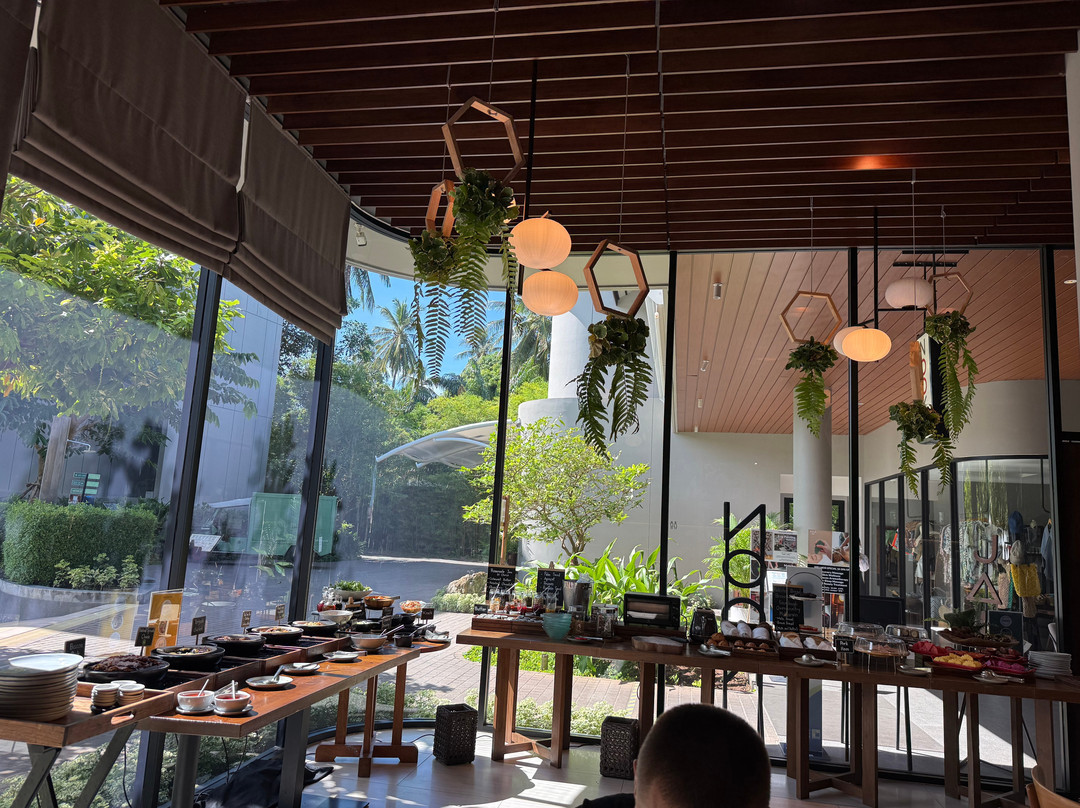 瓦拉纳甲米酒店主图