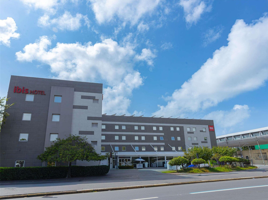 累西腓酒店住宿-宜必思累西腓机场酒店（2015 年 4 月开业）